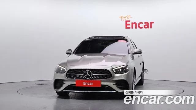 Mercedes-Benz E-Class E-класс W213 E350 4MATIC Avantgarde — Фото автомобиля 2