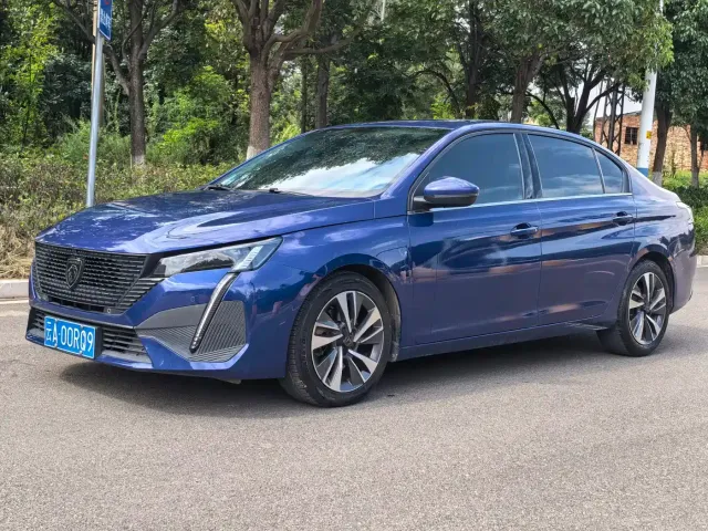 Peugeot 408 — Фото автомобиля 3