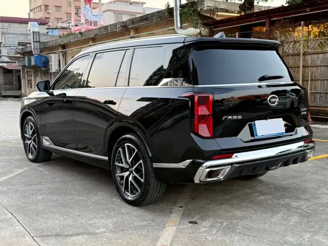 GAC Trumpchi GS8 — Фото автомобиля 13