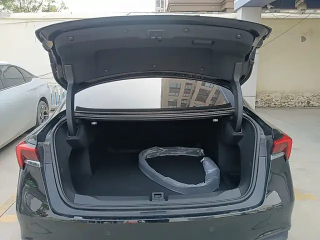 Buick LaCrosse — Фото автомобиля 18