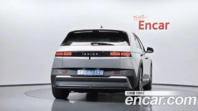 Hyundai Ioniq 5 — Фото автомобиля 4