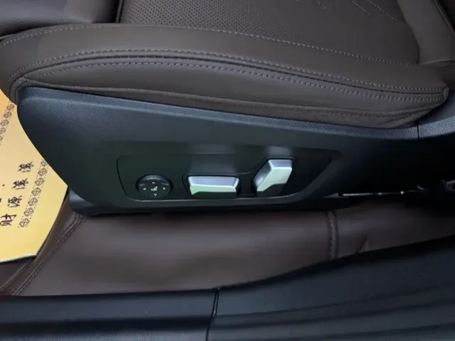 BMW BMW X3 2023 xDrive30i Premium M Night Package — Фото автомобиля 28