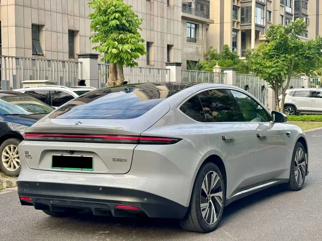 Nio ET5 — Фото автомобиля 9