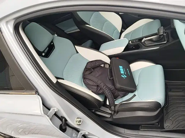 Geely Emgrand S — Фото автомобиля 24