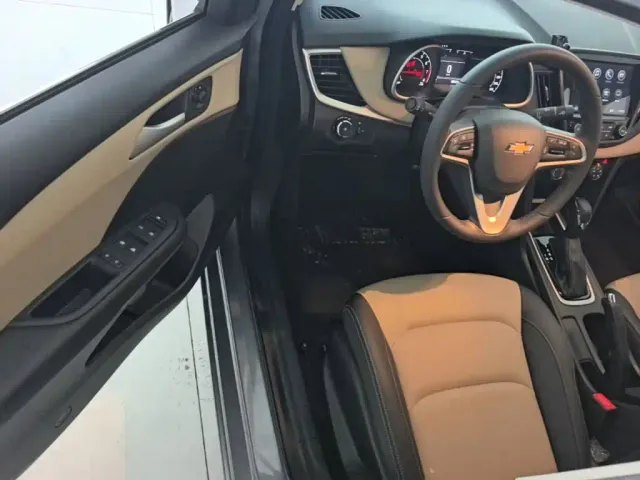 Chevrolet Monza — Фото автомобиля 15