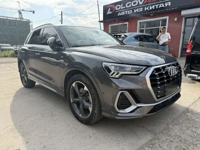 Audi Q3 — Фото автомобиля 3
