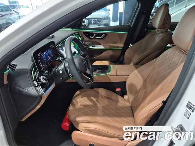 Mercedes-Benz E-Class — Фото автомобиля 10