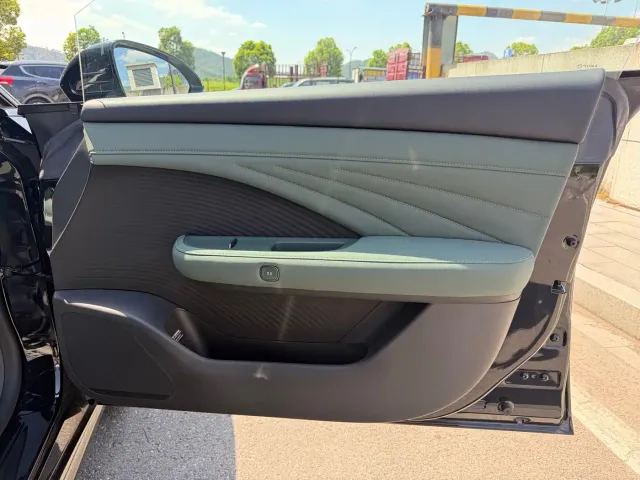 Nissan N7 — Фото автомобиля 12