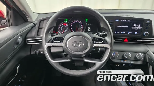 Hyundai AVANTE Avante (CN7) — Фото автомобиля 14