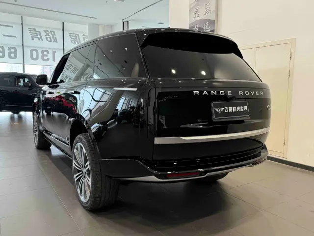Land Rover Range Rover — Фото автомобиля 21