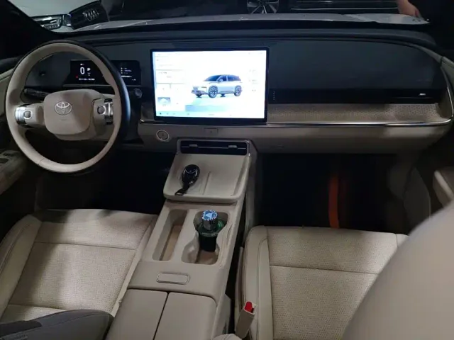 Toyota BoZhi 3X — Фото автомобиля 9