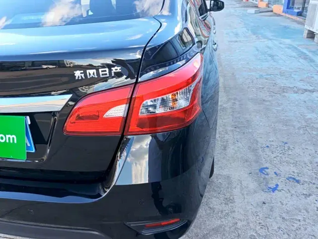 Nissan Sylphy — Фото автомобиля 7