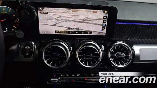 Mercedes-Benz GLB-Class — Фото автомобиля 14