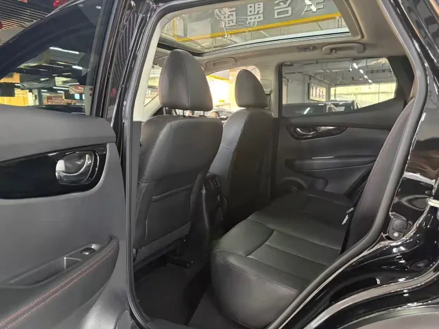 Nissan Qashqai — Фото автомобиля 8