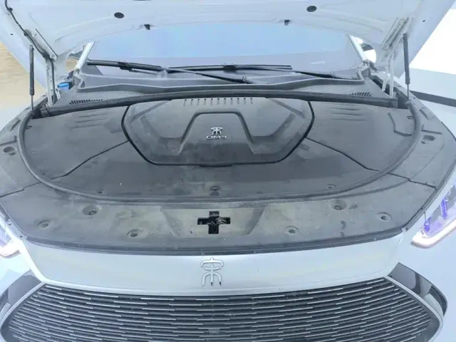 BYD Song PLUS — Фото автомобиля 10