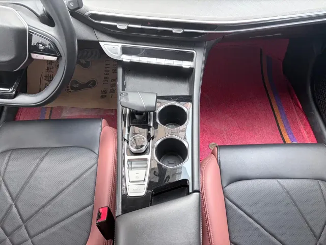 Changan Eado — Фото автомобиля 11