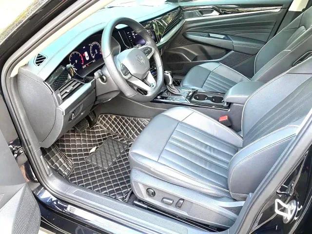 Volkswagen Passat — Фото автомобиля 3