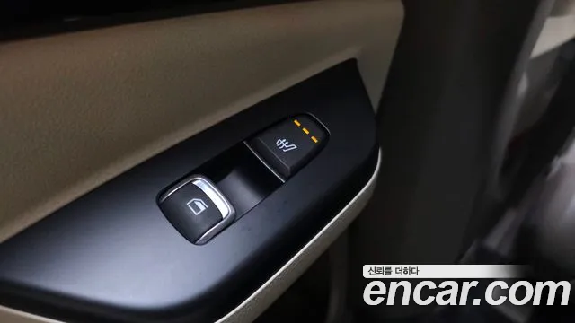 Kia Canival Carnival 4 поколение 9 мест Prestige — Фото автомобиля 19