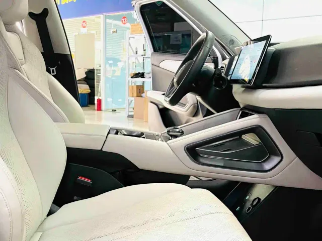BYD Yuan UP — Фото автомобиля 4