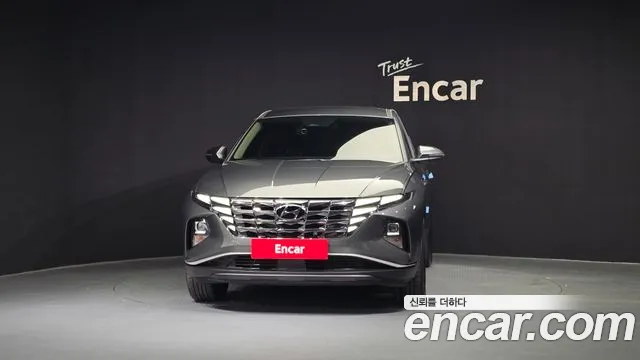 Hyundai Tucson Tucson (NX4) Дизель 2.0 2WD — Фото автомобиля 3