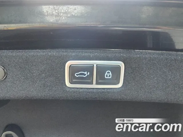Hyundai Grandeur GN7 — Фото автомобиля 19