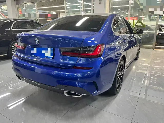 BMW BMW 3 Series 2022 325i M Sport Package — Фото автомобиля 13