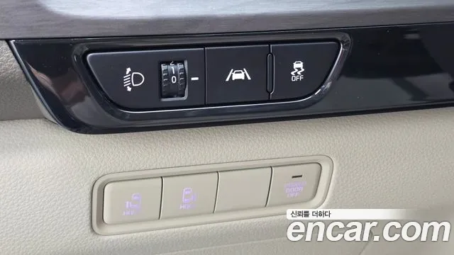 Kia Carnival 4th Gen — Фото автомобиля 28
