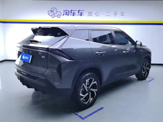 Geely Boyue — Фото автомобиля 3