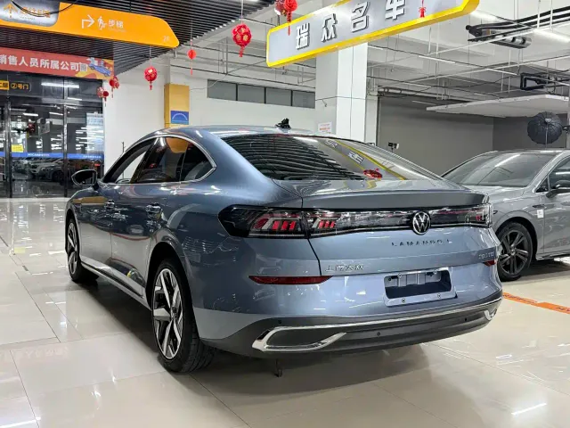 Volkswagen Lamando — Фото автомобиля 6