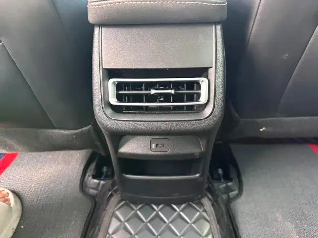 Changan Eado — Фото автомобиля 22