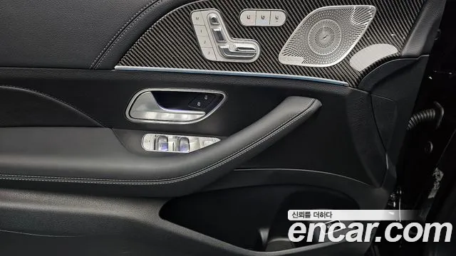 Mercedes-Benz GLE-Class — Фото автомобиля 11