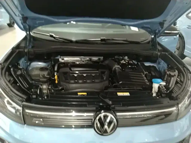 Volkswagen Tiguan L — Фото автомобиля 19