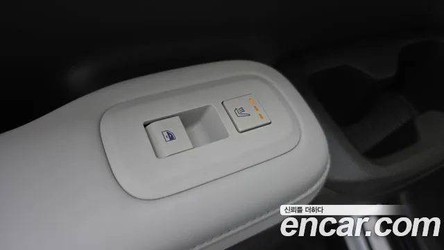 Hyundai Santa Fe MX5 — Фото автомобиля 29