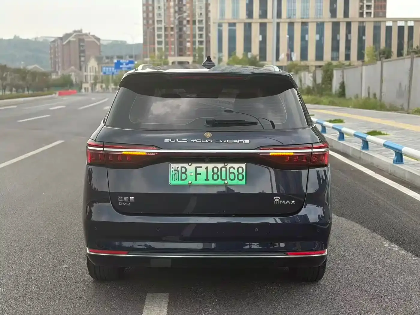 BYD Song MAX New Energy 2022 DM-i 105KM Flagship Model — Фото автомобиля 5