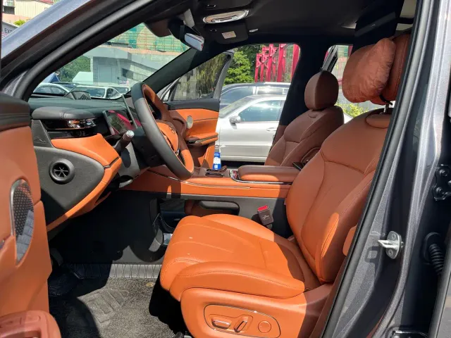 GAC Trumpchi Xiangwang S7 — Фото автомобиля 10