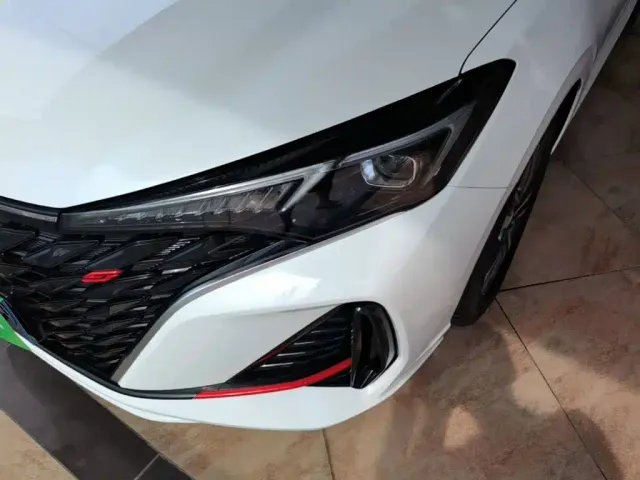 Changan Eado — Фото автомобиля 23