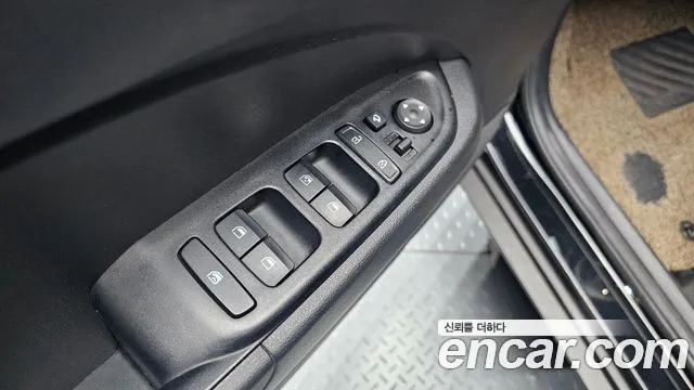 Hyundai Venue Venue 1.6 Modern Plus — Фото автомобиля 16