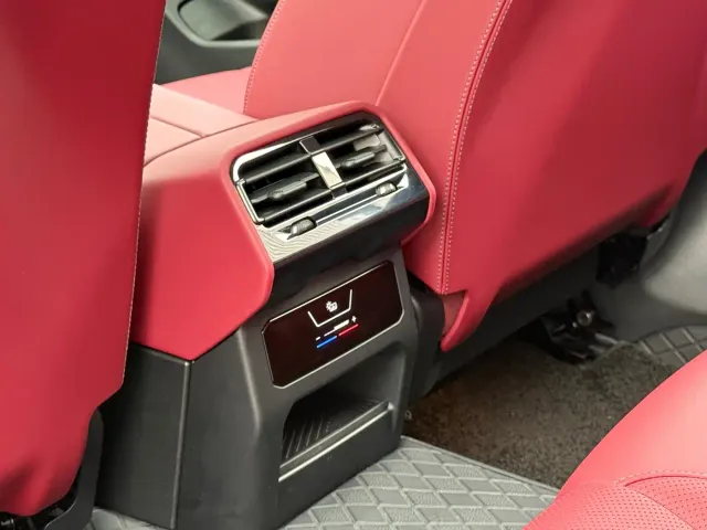 BMW 5 Series — Фото автомобиля 21