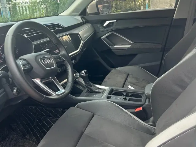 Audi Q3 — Фото автомобиля 14