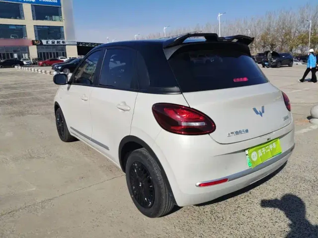 Wuling Bingo — Фото автомобиля 4