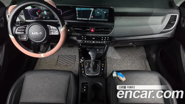 Kia Seltos — Фото автомобиля 10