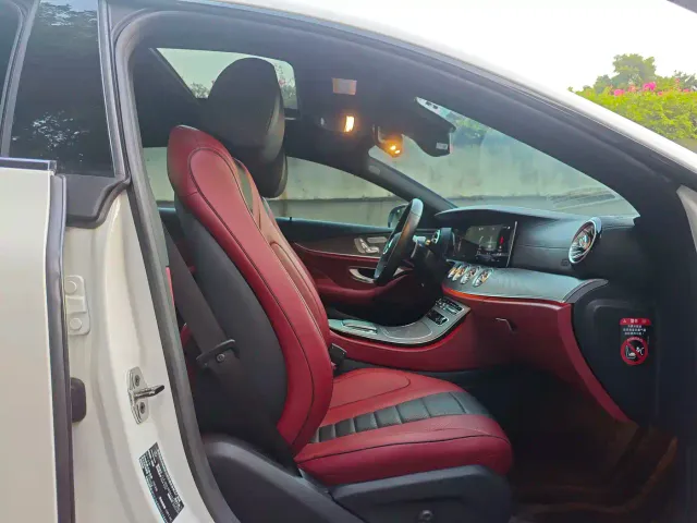 Mercedes-Benz CLS-Class — Фото автомобиля 7