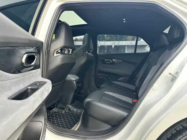 GAC Trumpchi Emkoo — Фото автомобиля 16