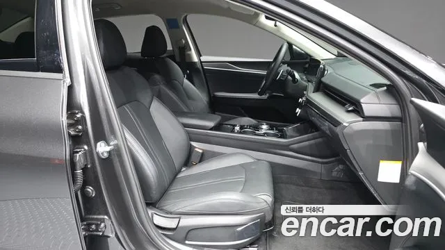 Kia K5 Prestige — Фото автомобиля 11