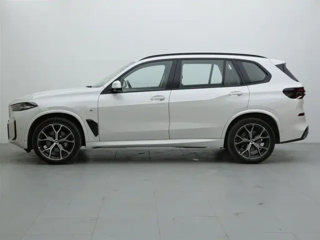 BMW X5 — Фото автомобиля 3