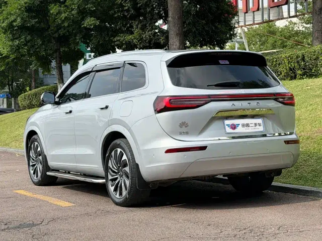 Aito M7 — Фото автомобиля 4