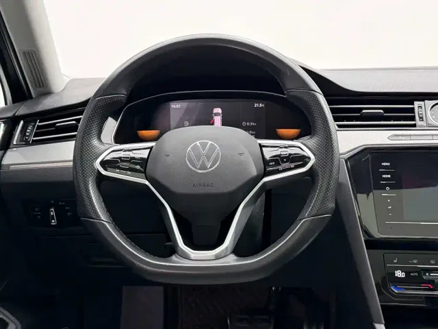 Volkswagen Magotan — Фото автомобиля 14