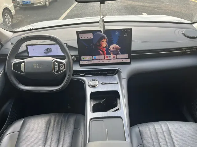 Geely Galaxy E5 — Фото автомобиля 6