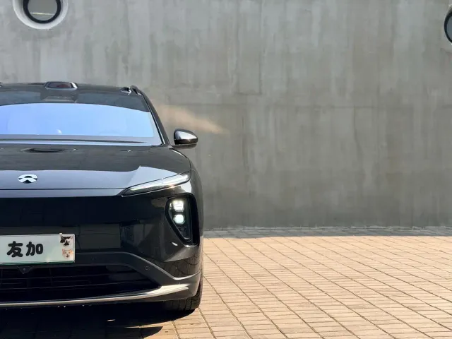 Nio ES6 — Фото автомобиля 4