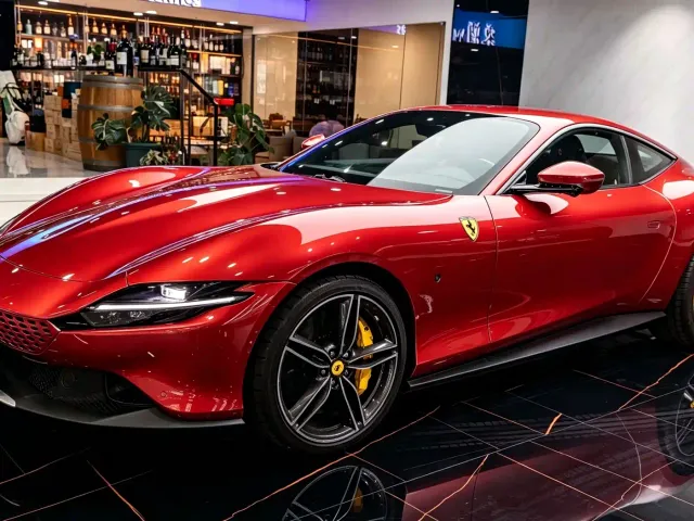 Ferrari Roma — Фото автомобиля 4